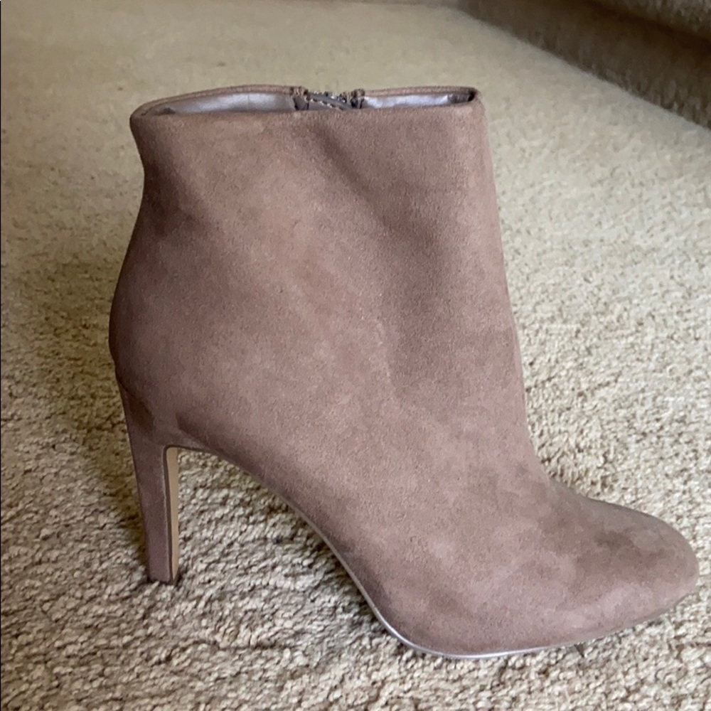 👢booties - Picture 2 of 3